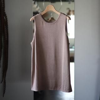 <img class='new_mark_img1' src='https://img.shop-pro.jp/img/new/icons8.gif' style='border:none;display:inline;margin:0px;padding:0px;width:auto;' />walenodeSilk Cashmere Tanktop