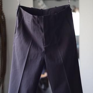 <img class='new_mark_img1' src='https://img.shop-pro.jp/img/new/icons8.gif' style='border:none;display:inline;margin:0px;padding:0px;width:auto;' />MAATEE&SONSCHINO TROUSER / grey chambray