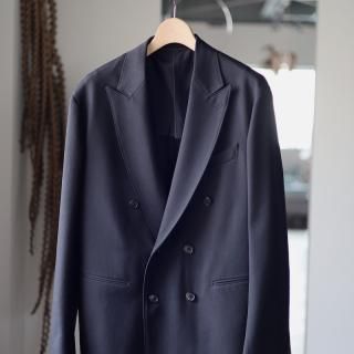 <img class='new_mark_img1' src='https://img.shop-pro.jp/img/new/icons8.gif' style='border:none;display:inline;margin:0px;padding:0px;width:auto;' />HEUGNAdam Wool Black 6B Jacket