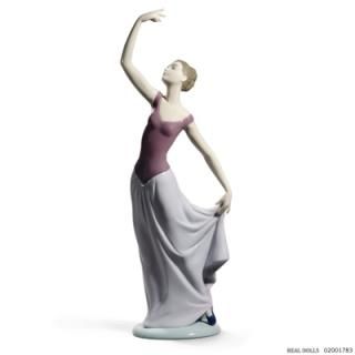 リヤドロ ナオ フラガード&フラボーイ ハワイ NAO一覧