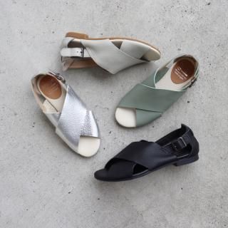 Sandals(サンダル) | 履き心地にこだわった日本製の靴 Sandals(サンダル) | 履き心地にこだわった日本製の靴