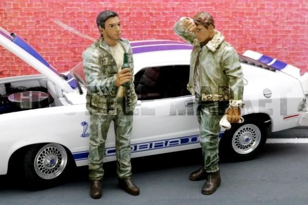1/18サイズ】お得な4体セット オートメカニック(自動車整備士 1/18サイズ】お得な4体セット オートメカニック(自動車整備士