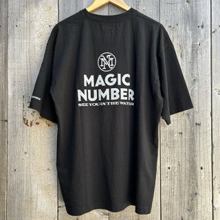 MAGICNUMBER STOCK LOGO US COTTON S/S TEE BLACK