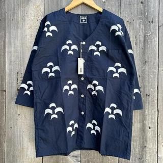<img class='new_mark_img1' src='https://img.shop-pro.jp/img/new/icons8.gif' style='border:none;display:inline;margin:0px;padding:0px;width:auto;' />WAX ĳ  KOIKUCHI SHIRTS