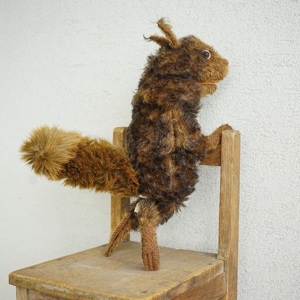 りすのフェリシタス（濃い茶） ドイツBARLEBEN/バーレーベン工房の動物