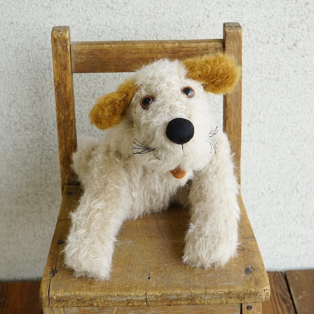 テリアのルッツ（犬） ドイツBARLEBEN/バーレーベン工房の動物手人形