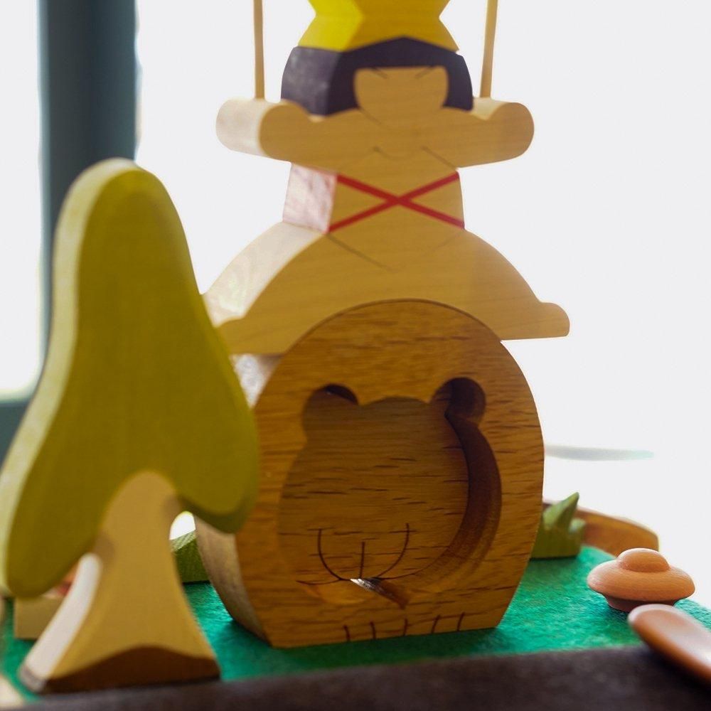 熊にまたがる金太郎(小) | 杢・MOKU 五月人形 端午の節句 熊にまたがる金太郎(小) | 杢・MOKU 五月人形 端午の節句