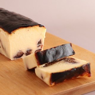 【終売】【9月限定・冷凍配送】いちじくのバスクチーズケーキ