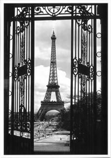 ݥȥEiffel tower Througt Gates