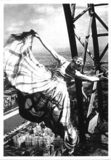 ݥȥ<br>On The Eiffel tower ,Paris 1938