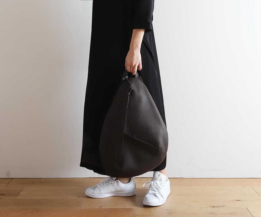 本革ボディバッグ 大サイズ | 5042RA/F - B.stuff online store 本革ボディバッグ 大サイズ | 5042RA/F - B.stuff online store