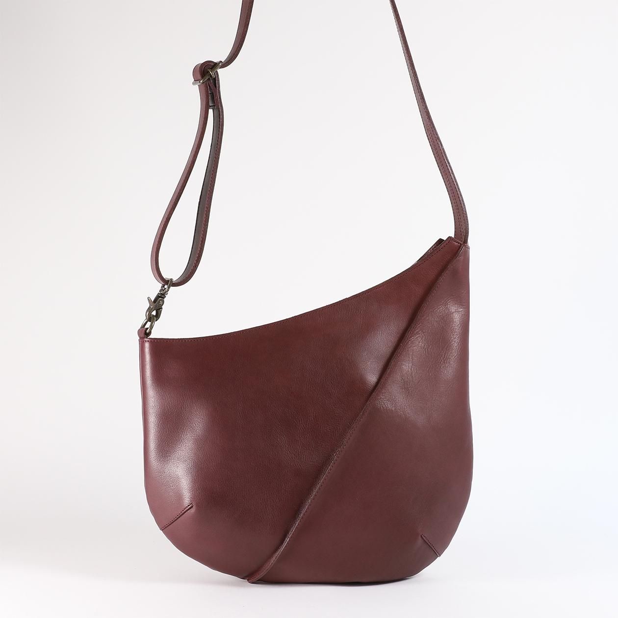 ヌメ革ショルダーバッグ | 6645R - B.stuff online store