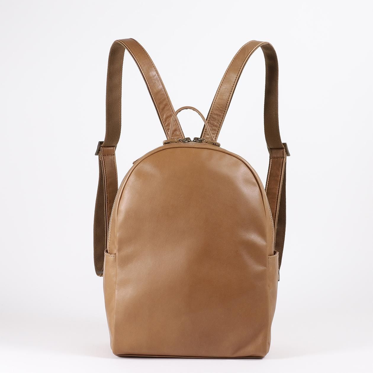 ソフトスムース革リュック 小サイズ | 7324RA - B.stuff online