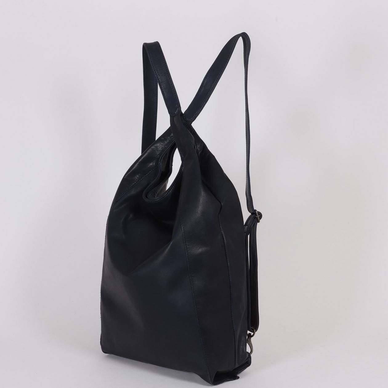 ソフトスムース革リュック 大サイズ | 5225 - B.stuff online store ソフトスムース革リュック 大サイズ | 5225 - B.stuff online store
