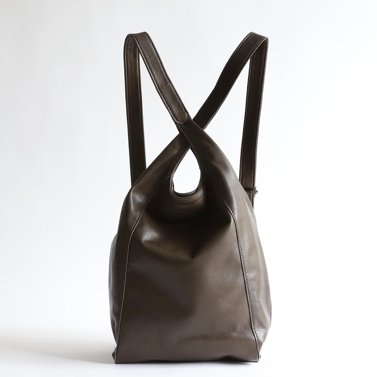 ソフトスムース革リュック 小サイズ | 5225 - B.stuff online store ソフトスムース革リュック 小サイズ | 5225 - B.stuff online store