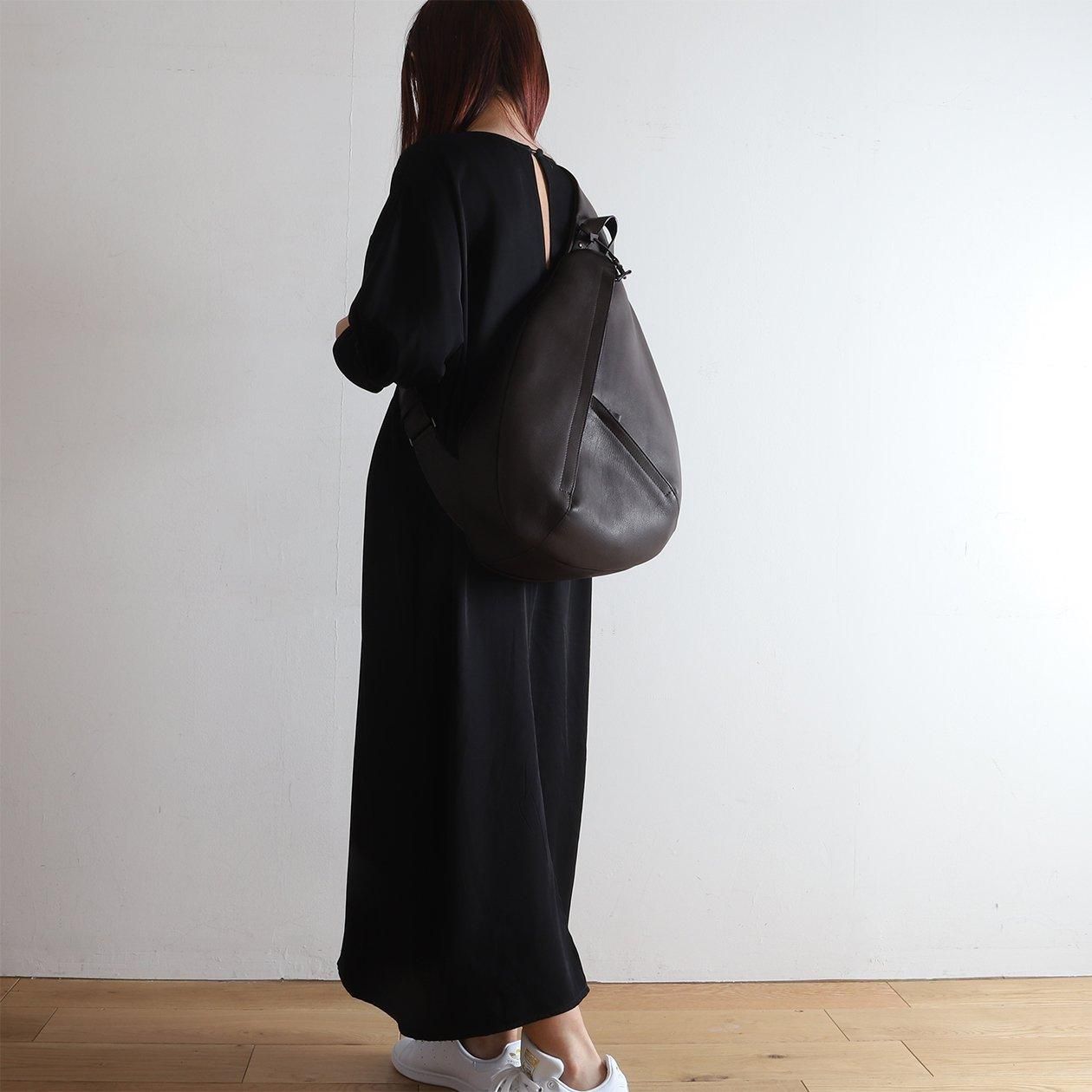 本革ボディバッグ 大サイズ | 5042RA/F - B.stuff online store 本革ボディバッグ 大サイズ | 5042RA/F - B.stuff online store
