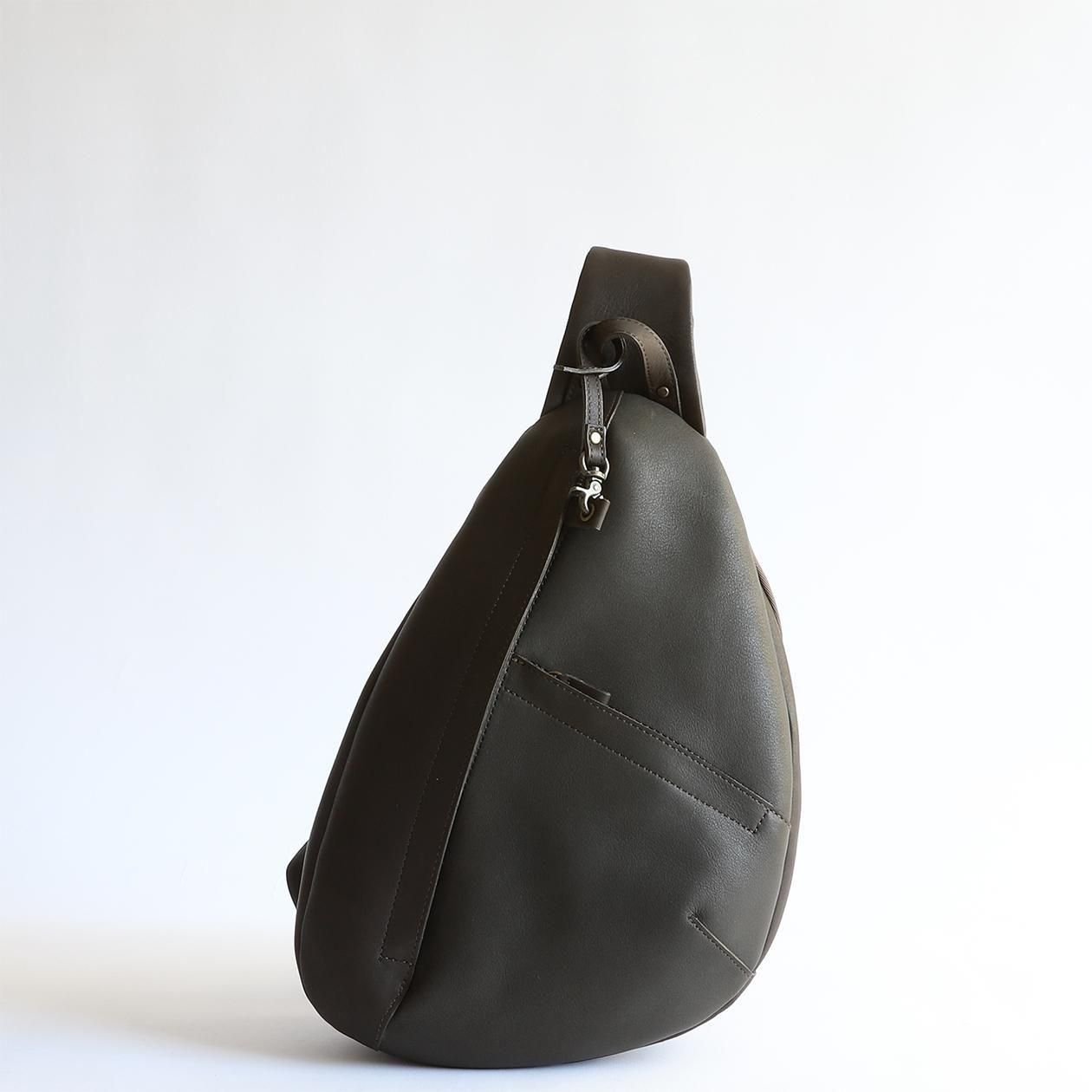 本革ボディバッグ 小サイズ | - B.stuff online store