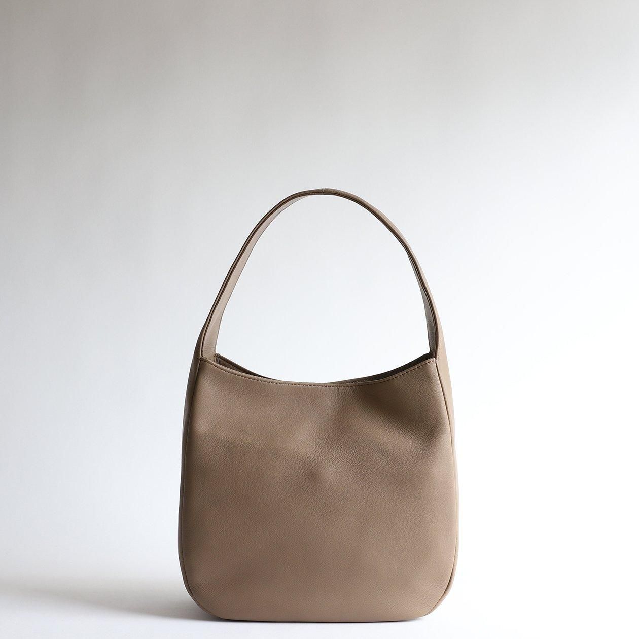 シュリンクレザーワンハンドルバッグ | 7601R - B.stuff online