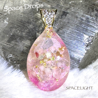 ORGONITE SpaceDrops 009 with OPAL - オルゴナイト  ヒーリングによるオリジナルのオルゴナイトペンダント・ジュエリー通販 SPACELIGHT