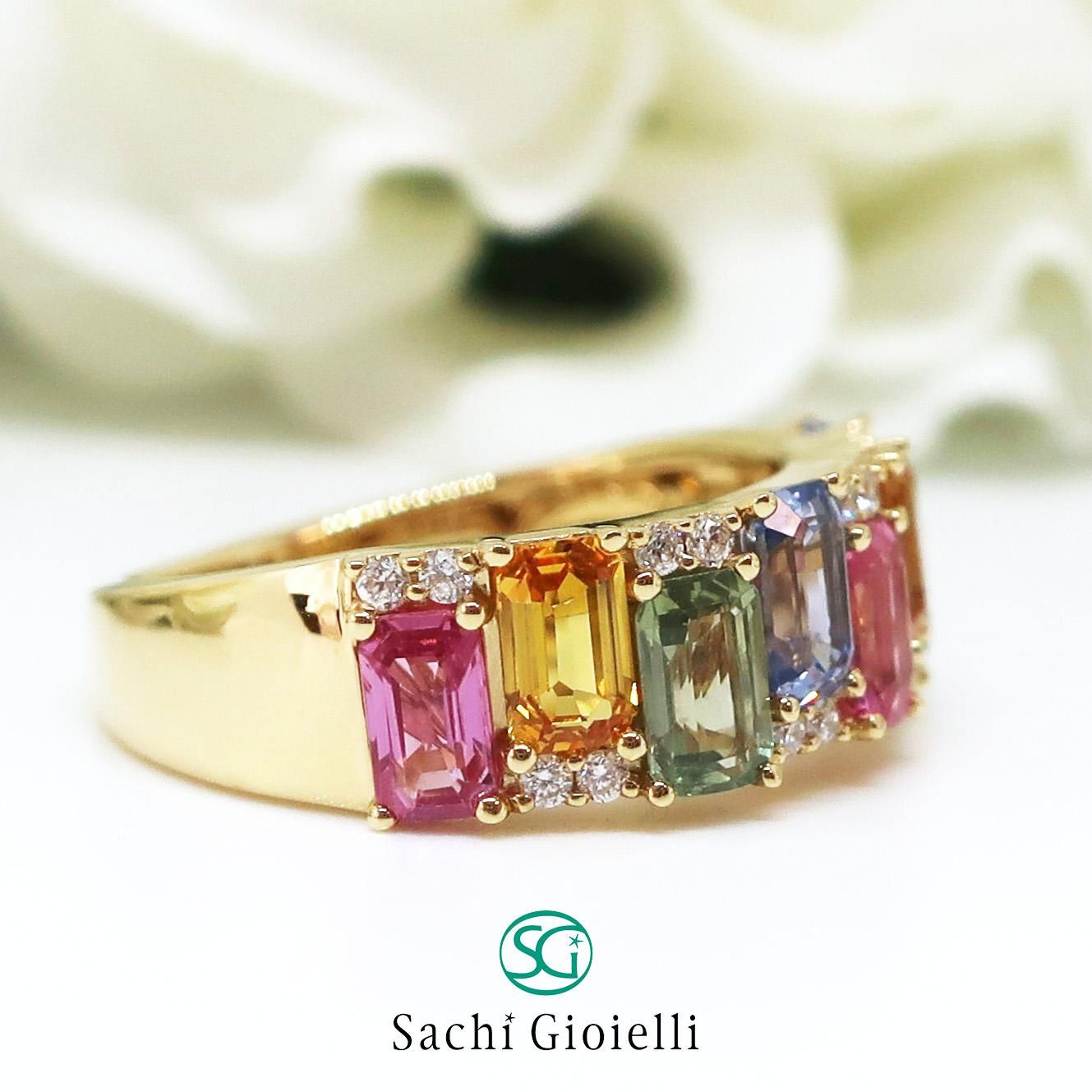 天然マルチカラーサファイアのスタイリッシュなリング K18YG