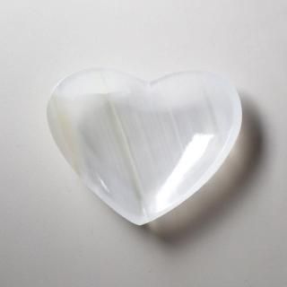 white onyx small heart bowl/  C