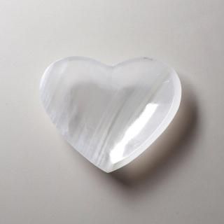 white onyx small heart bowl/  A