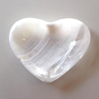 white onyx small heart bowl/  J