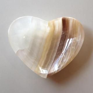 white onyx small heart bowl/  G