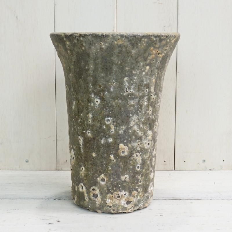 状態のよいアンティーク特大植木鉢 シャビー感たっぷり❣️ 状態のよい