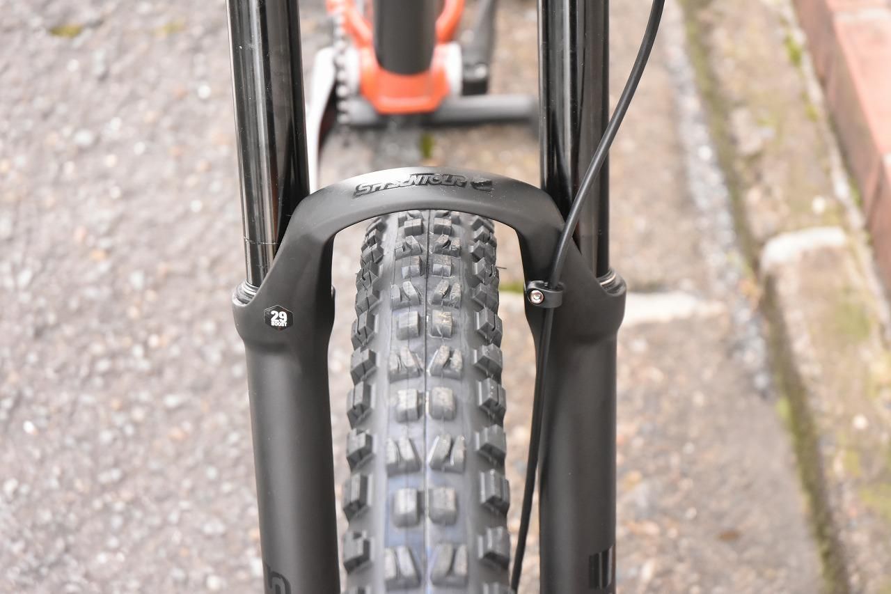 Rocky Mountain ビームス別注　40 極美品】ROCKY MOUNTAIN×BEAMS別注 デニムダウンベスト