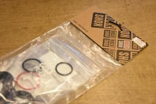 RockShox [  AM servicekit 200h/1Y REBA ]