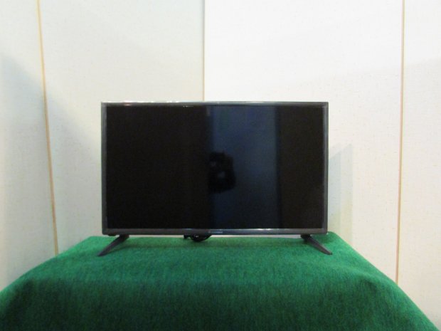 S-cubism 32型液晶テレビ AT-32G01SR 2017年製