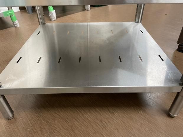 【中古】業務用　ステンレス作業台　調理台（9914） 中古】業務用ステンレス作業台調理台（9914）
