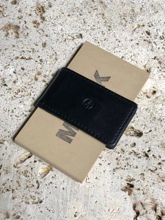 GIORGIO ARMANI Money Clip
Black Leather / Made in ITALY.