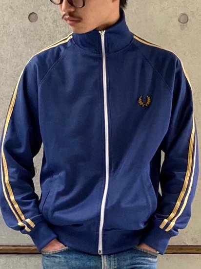 1990-00's Vintage FREDPERRY Track Jacket / size S(Approx.M) / Made ...