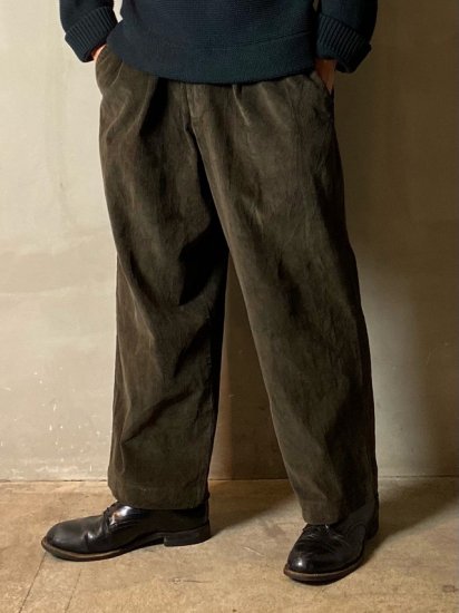 1990s Vintage DOCKERS Corduroy 2tucks Trousers