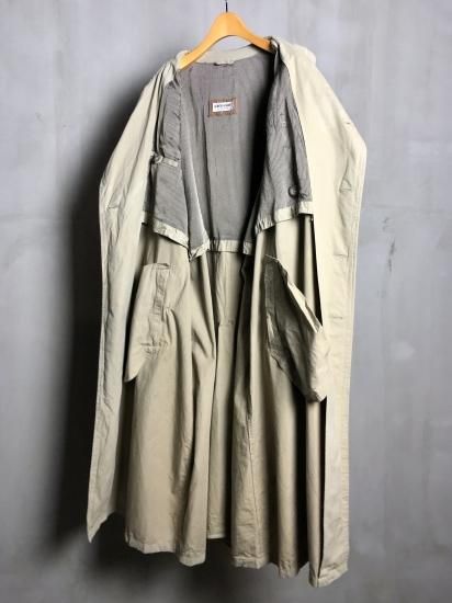 1990's GIORGIO ARMANI Over Trench Coat - Vintage & Archive 1990's GIORGIO ARMANI Over Trench Coat - Vintage & Archive