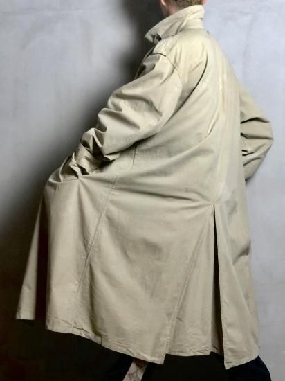 1990's GIORGIO ARMANI Over Trench Coat - Vintage & Archive 1990's GIORGIO ARMANI Over Trench Coat - Vintage & Archive