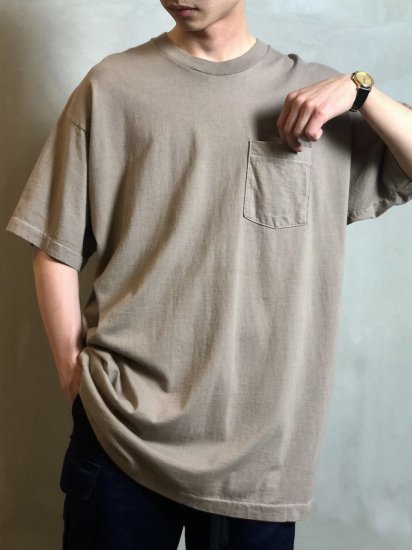 1990'sVintage BVD Brand Pocket T-shirt "Made in USA" / 100% Cotton Gray-beige color