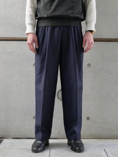 1980's Italian Trousers
"Loro Piana" 52%Summer Wool & 48%Linen Cloth