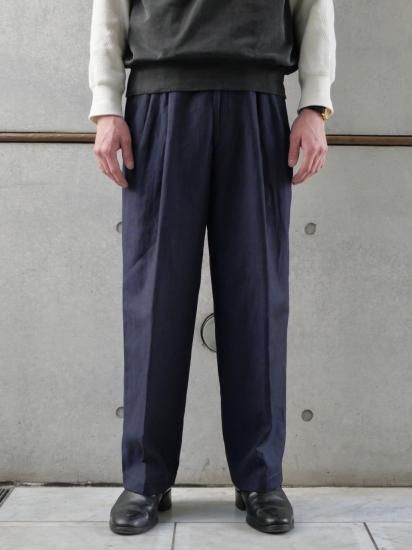 1980's Italian Trousers
"Loro Piana" 52%Summer Wool & 48%Linen Cloth