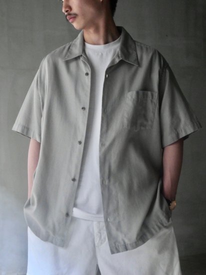 1990's Vintage DOCKERS'
Seed Stitch Cloth / Open-collar Shirt