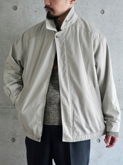 1980's Vintage Burberrys'
Gabardine Cloth Blouson, with Wool Lining
Made in SPAIN.