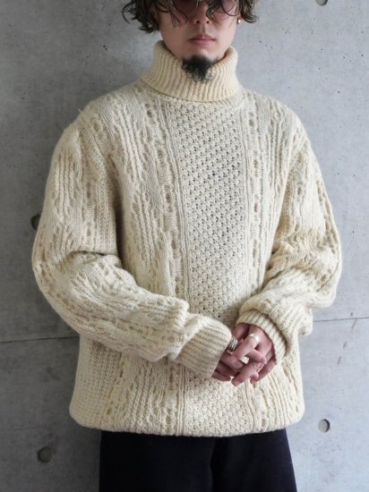 196080's Vintage Fisherman
Turtle-neck Knit Sweater
