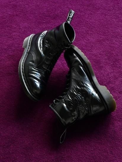 2018's Dr.MARTENS  JOY DIVISION
inspired&#160;"UNKNOWN PLEASURES"