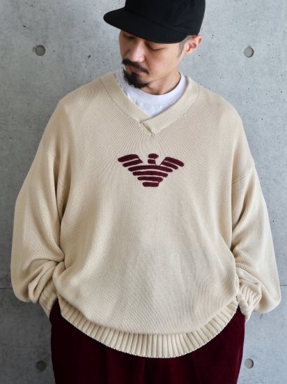 1990's EmporioArmani
Vintagn Lettered Design Knit Sweater