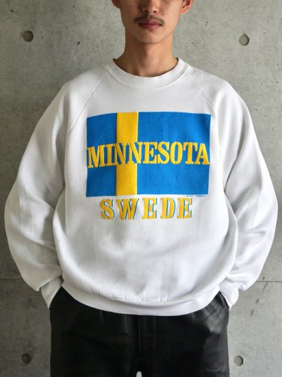 1987's Vintage Printed Sweat Shirt
"Swedish American(Minnesota)" 