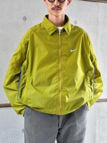 1990's Vintage NIKE Gecko-green Nylon Blouson