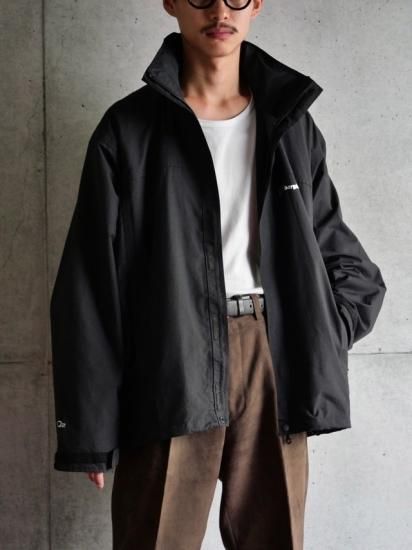 00's BERGHAUS AQ2(coated nylon) cloth Jacket - Vintage & Archive 00's BERGHAUS AQ2(coated nylon) cloth Jacket - Vintage & Archive