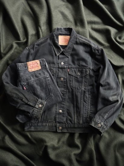 1990's Levi's70503 BLACK
"Made in SPAIN"